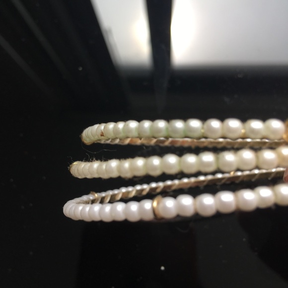 Pearl bangle bracelets - Picture 2 of 3